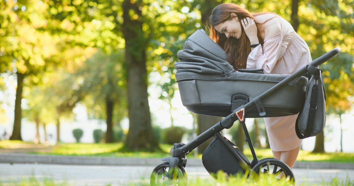 When to buy a pram sales in pregnancy