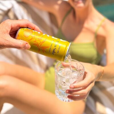 Naked Life's purpose is to accelerate a healthier Australia. This involves crafting a better-for-you beverage option that allows everyone to join the moment of celebration. 🍹⁠
⁠
If you aren’t able to drink because you’re expecting a baby or are a new parent, you don't need to miss out on celebrating! 🥳⁠
⁠
By using premium ingredients and delicate processes, @nakedlifespirits have been able to transform their natural extracts & unique flavours into classic cocktails that deliver the unmistakable taste of the drinks you know & love. Not only without alcohol but without artificial colours and flavours, sugar or high calories. 🙌🏼⁠
⁠
Stop by the @nakedlifespirits stand at our Melbourne Expo and try their delicious and gorgeous range of non-alcoholic drinks! 💦⁠
⁠
Tickets available via link in our bio! 🌈⁠
⁠
See you there! x⁠
⁠
⁠
.⁠
.⁠
.⁠
.⁠
.⁠
#pbcexpo #pbcexpo2024 #pregnancybabiesandchildrensexpo #babyexpo #pregnancyexpo #parentingexpo #childrensexpo⁠
#parenting #pregnancy #babyshopping #parentingjourney #expectingparents #motherhood #pregnant #newmum #birth #family #mama #mum #toddler #expecting #mumtobe #parenthood